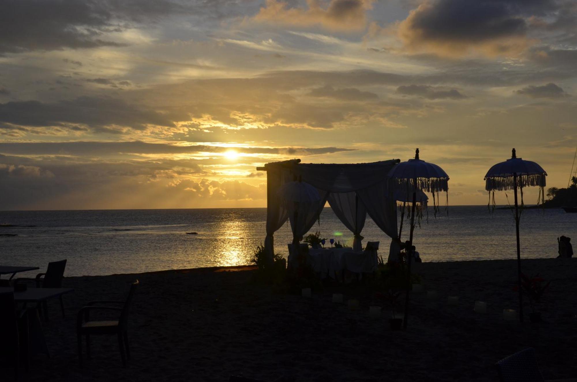 Merumatta Senggigi Lombok Mangsit Eksteriør billede